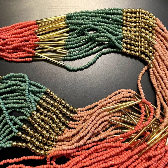 🎊HP!🎊Boho Colorful Multi-Layered Beaded Necklace - Picture 5 of 5